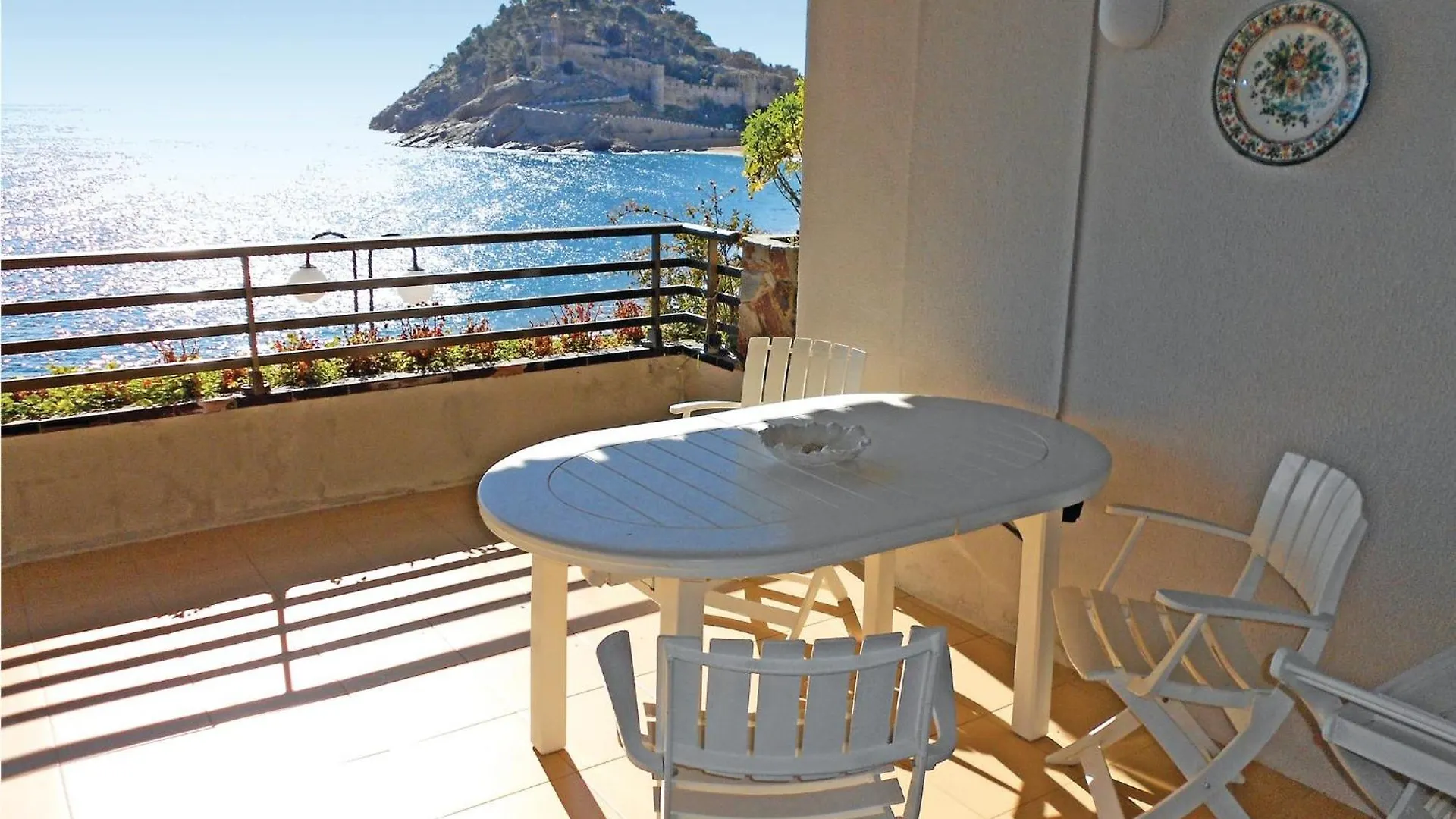 Stunning Apartment In Tossa De Mar With Wifi
