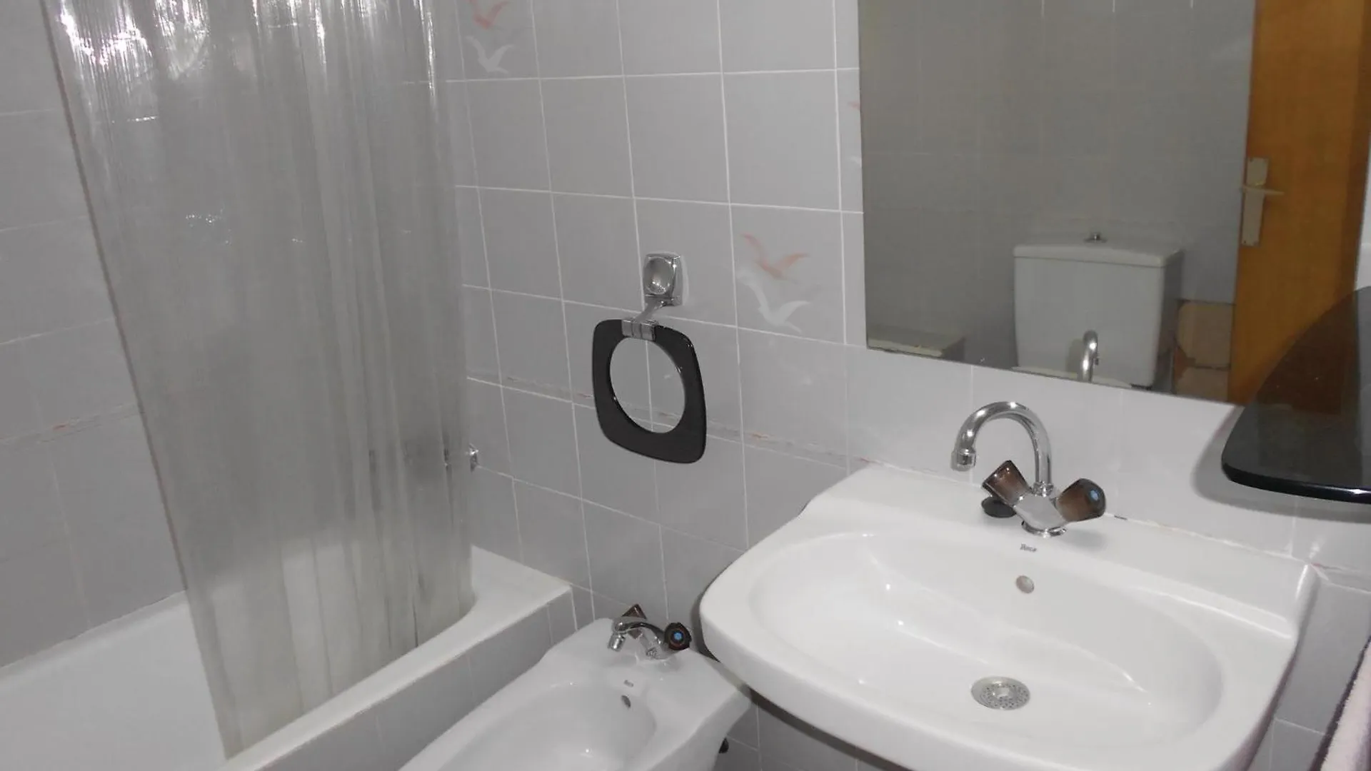 Stunning Apartment In Tossa De Mar With Wifi 0*,
